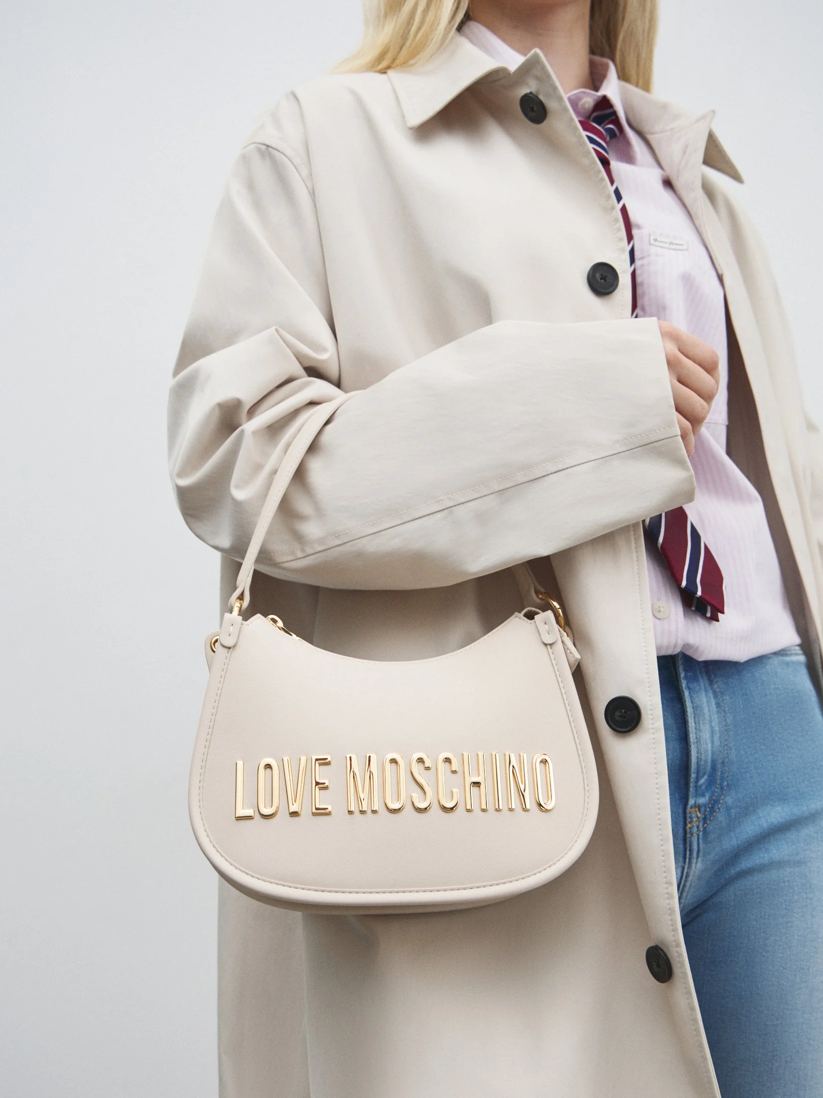Love Moschino White Handbag with Shoulder Strap for Women