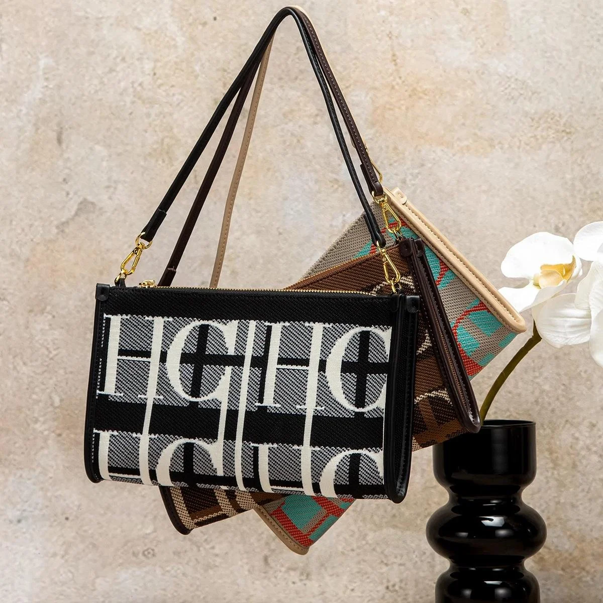 Minimal Envelope Shoulder Bag for Women