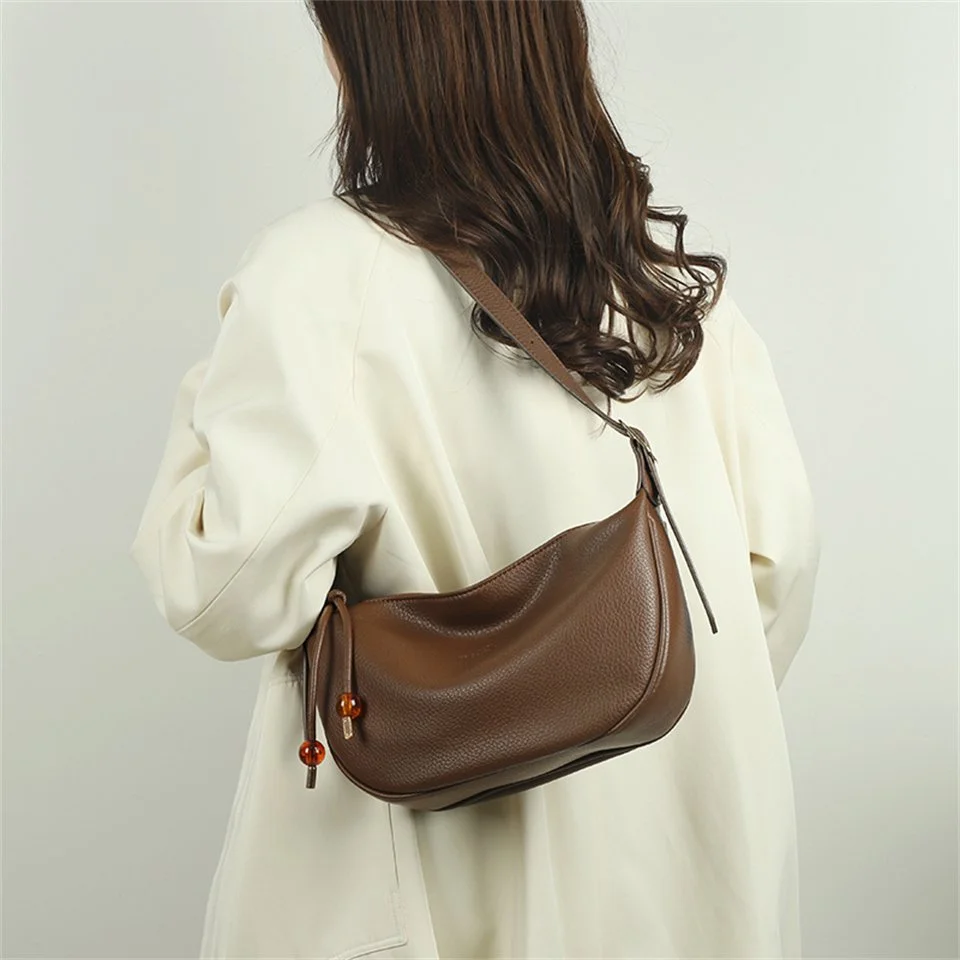 Women's Soft Leather Hobo Shoulder Messenger Bag – Stylish & Versatile Crossbody Purse