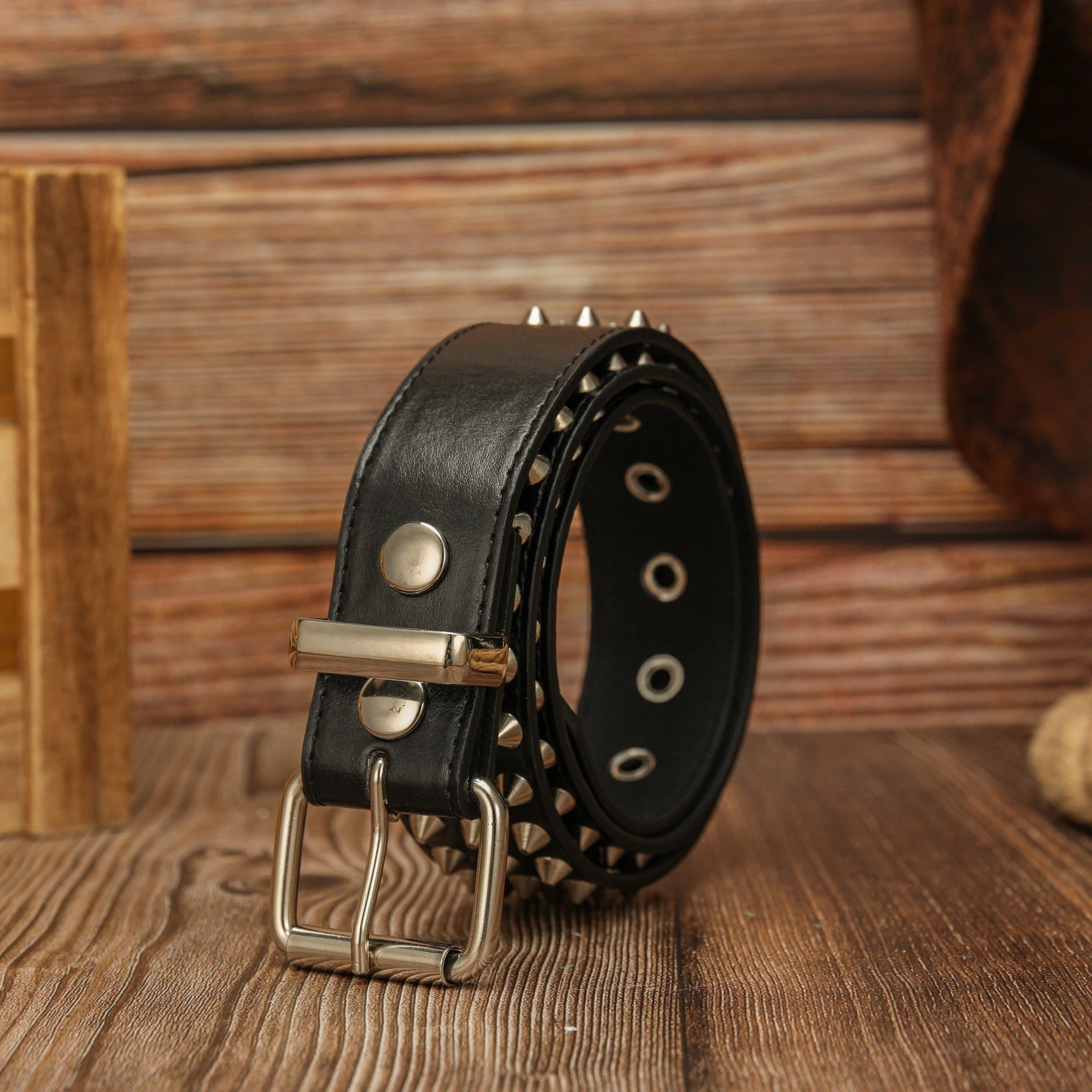 Handcrafted Zinc Alloy Rivet Belt for Men & Women