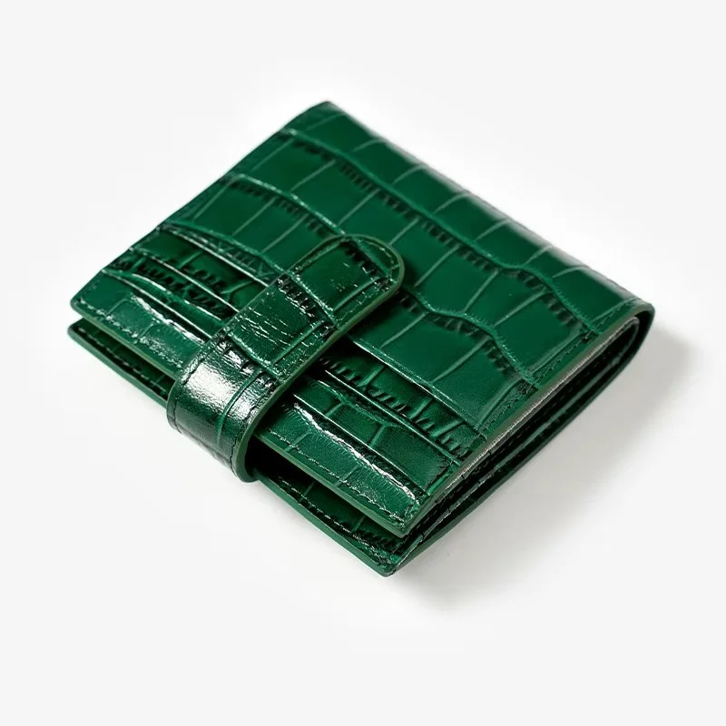 Elegant Green Alligator-Print Leather Clutch Wallet for Women