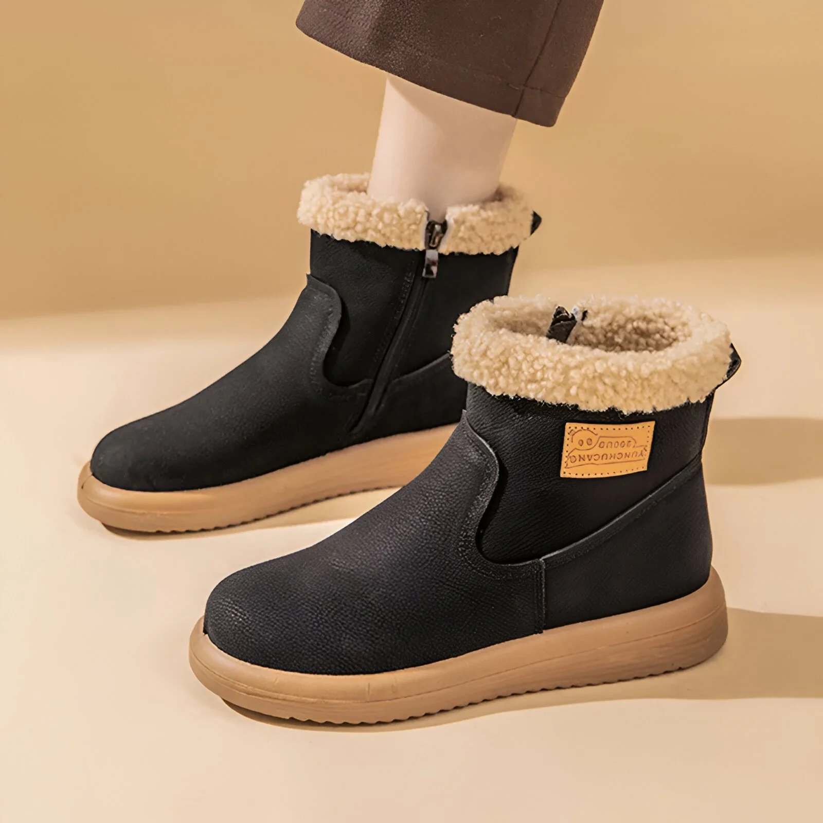 Women’s Genuine Leather Winter Ankle Snow Boots with Plush Lining