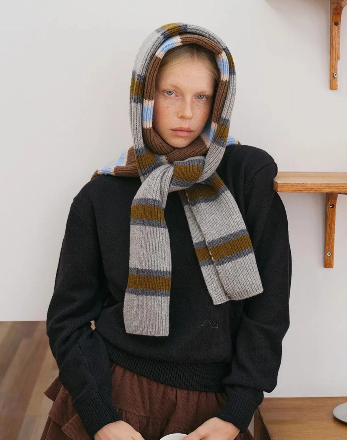 Cozy 100% Wool Striped Knitted Women’s Scarf – Soft Autumn Winter Muffler