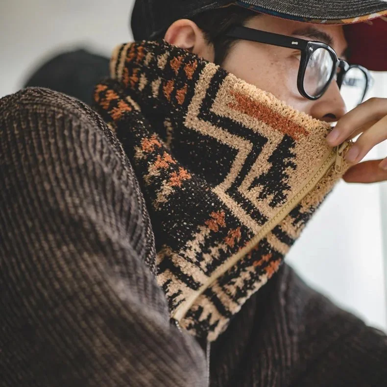 Winter Fleece Neck Warmer with Zip – Warm Outdoor Snood for Men