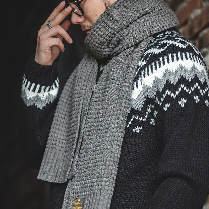 Men’s Knitted Winter Scarf – Soft Striped Cotton-Blend Wrap