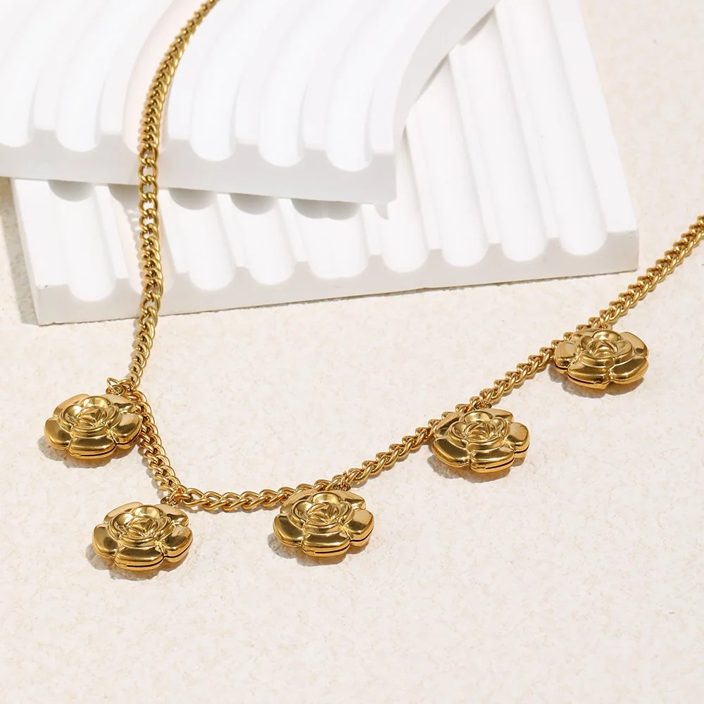 Gold Flower Pendant Necklace for Women, Waterproof Stainless Steel Jewelry