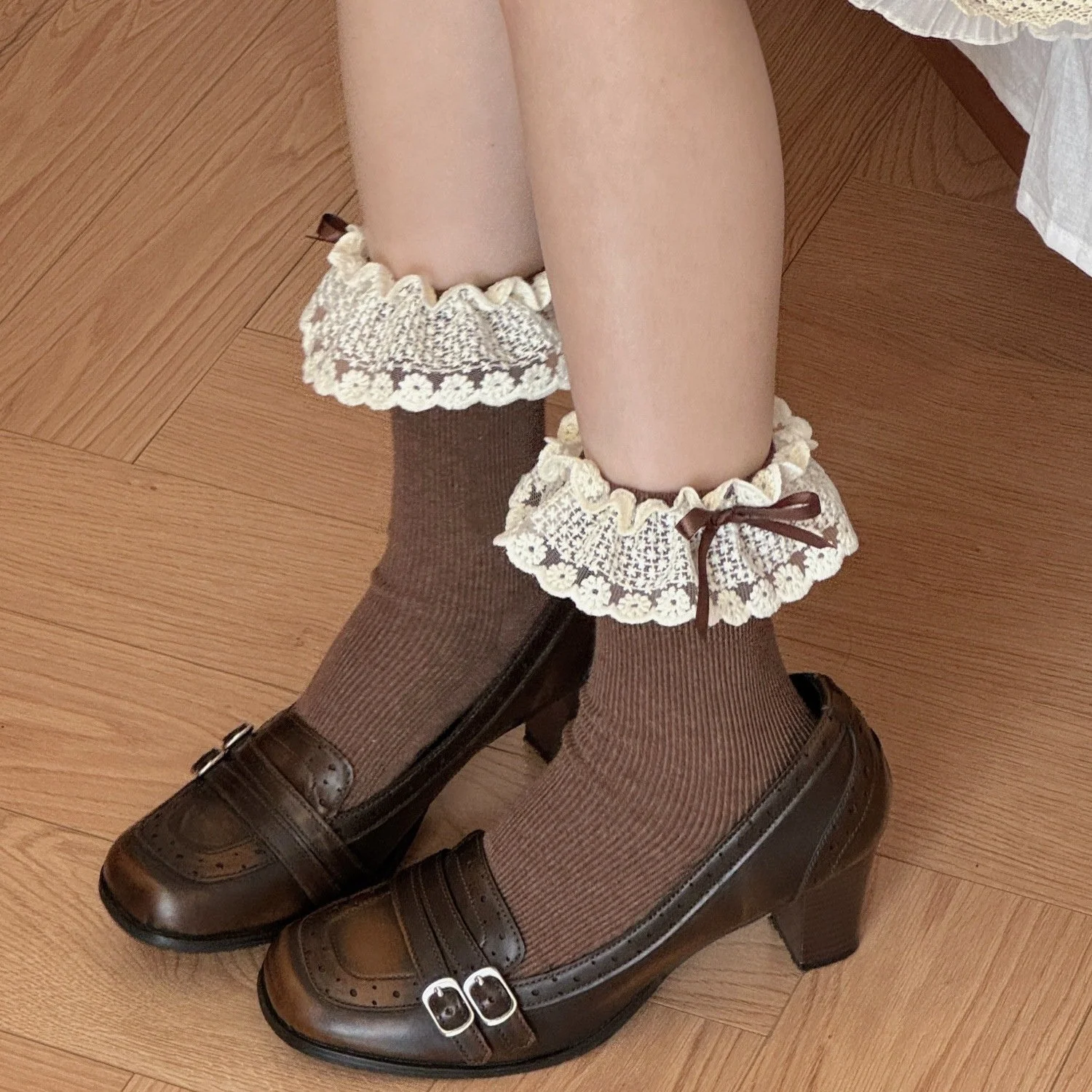 Sweet Frilly Lace Ruffle Socks for Women – Cute Japanese Style