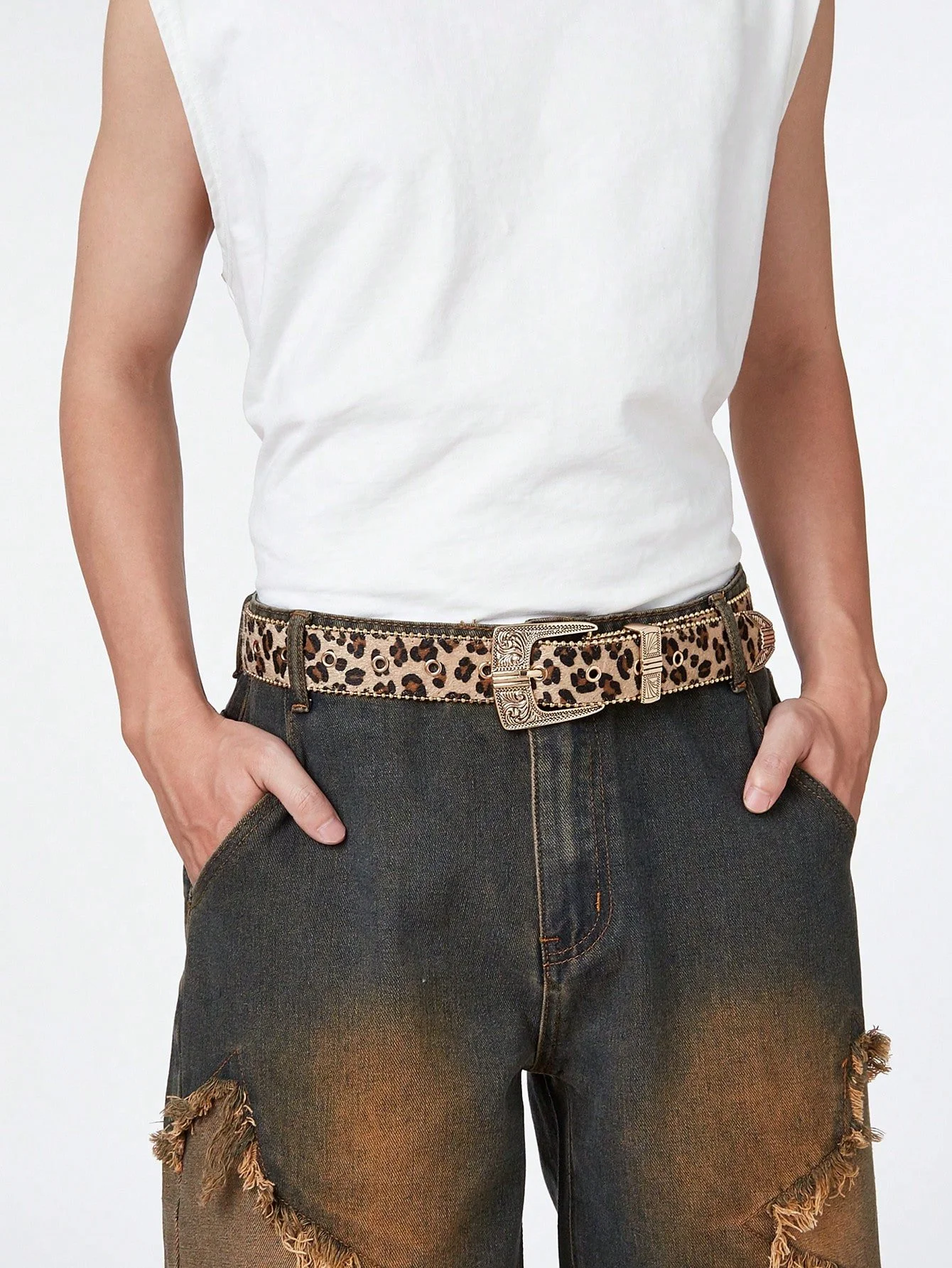 Men’s Leopard Engraved Vintage Buckle Jeans Belt – Casual Statement Style