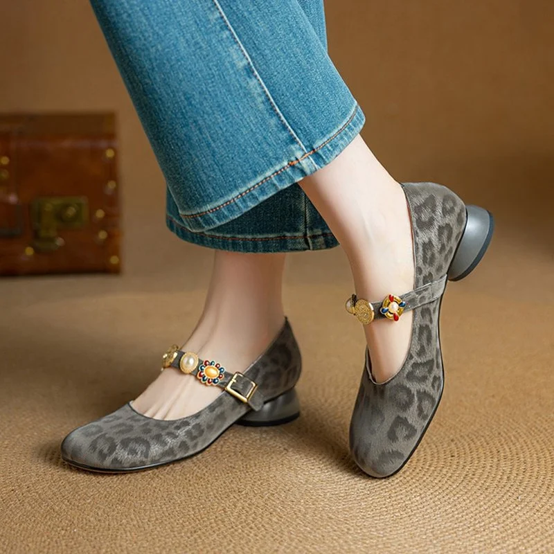 Spring Mary Jane Pumps in Split Leather with Low Chunky Heel