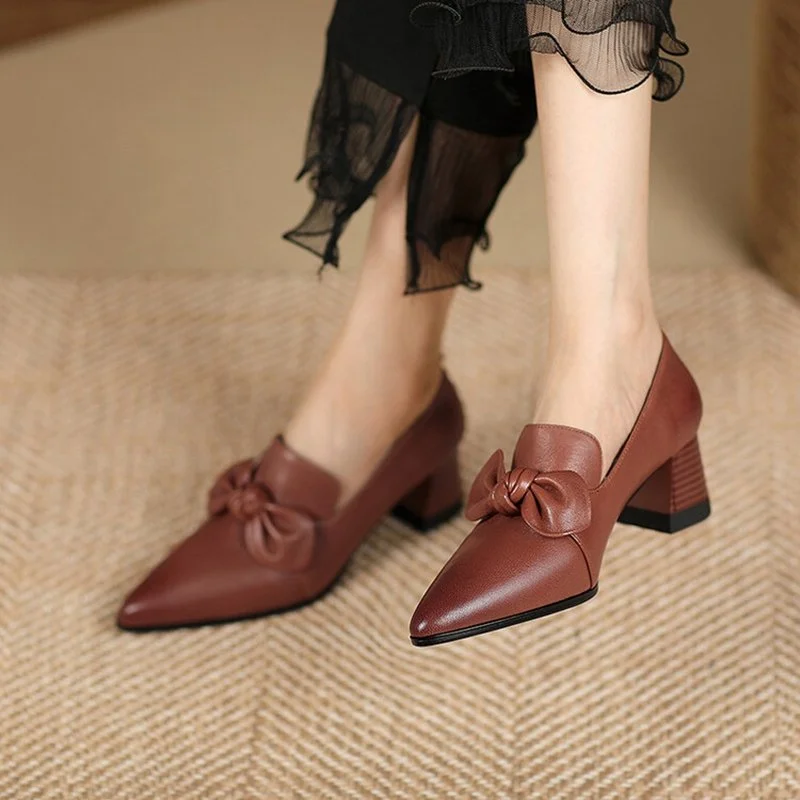 Elegant Pointed Toe Leather Pumps with Chunky Heel & Bow Detail