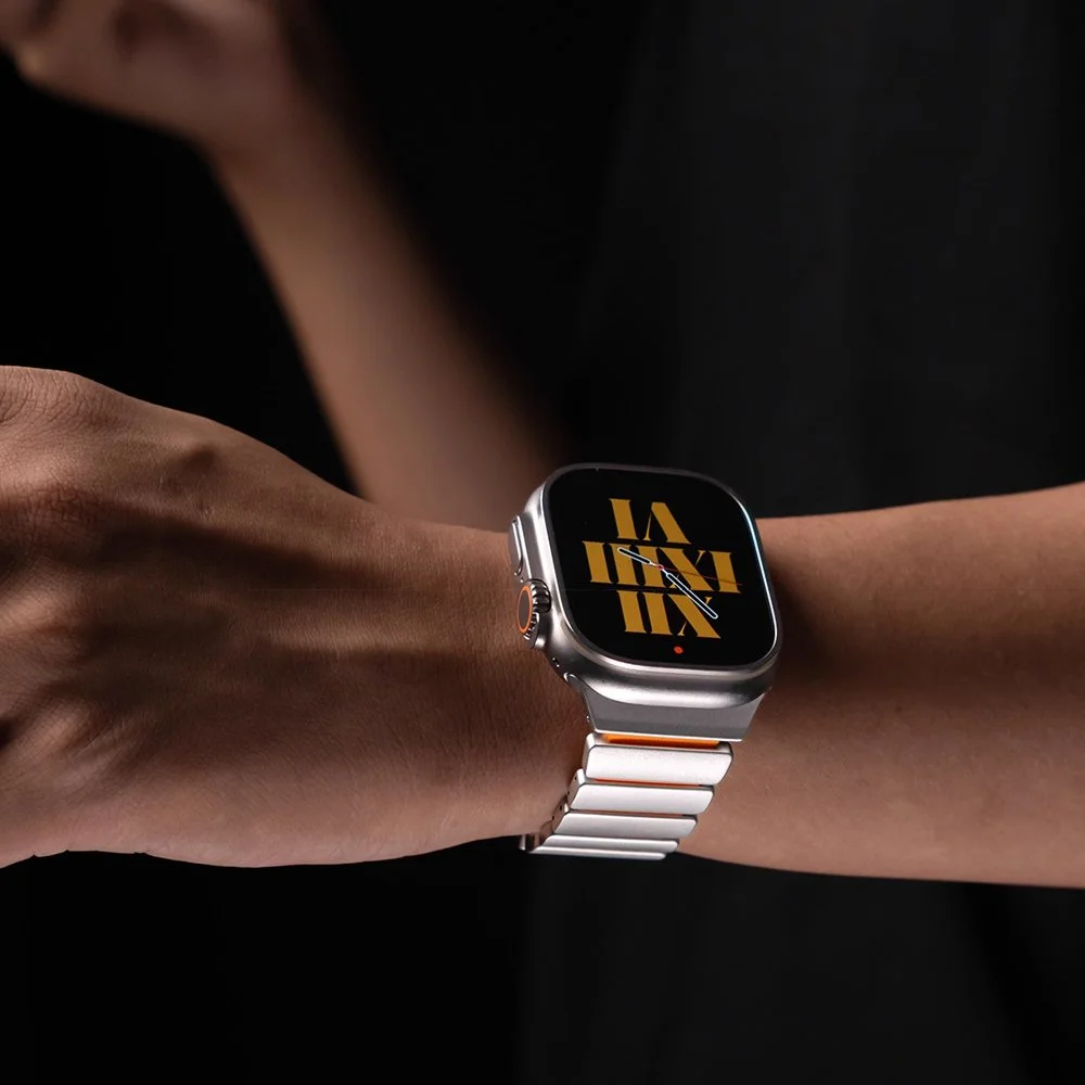 Luxury Titanium & Rubber Strap for 44–49mm Smartwatches