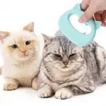 Cat Ear Shell Comb – Gentle Hair Removal & Massage Brush for Cats