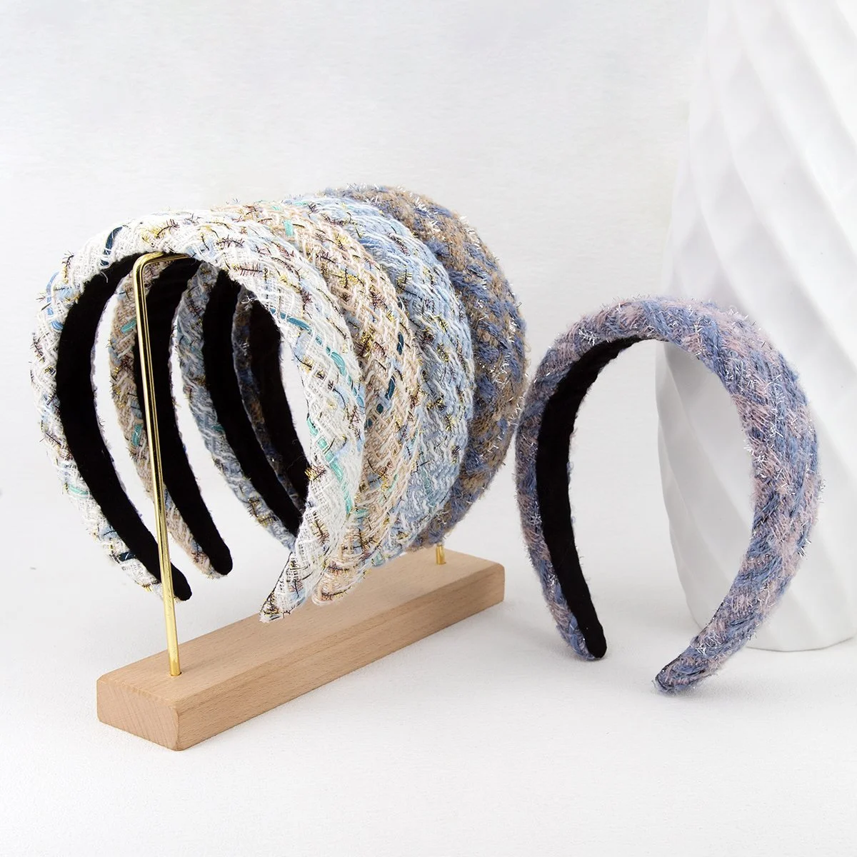 3cm Wavy Wool Braided Headband - Stylish Hair Accessory