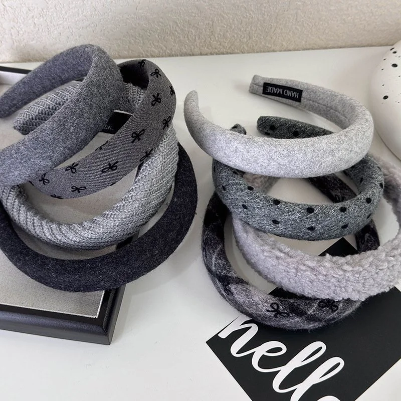 Grey Knitted Bow Wide Headband – Retro Chic Hair Accessory