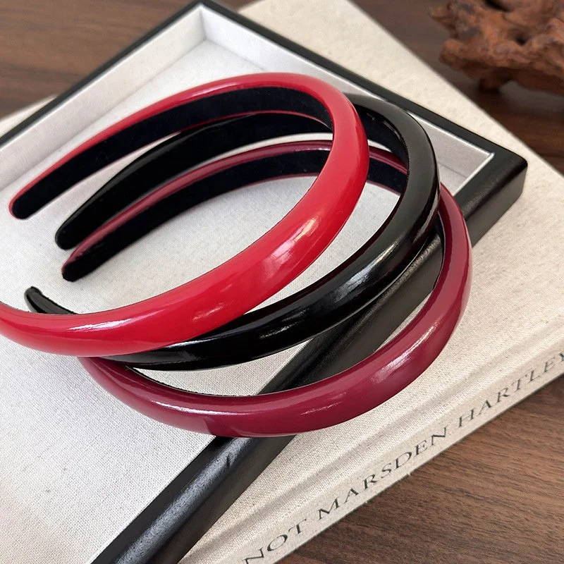 Retro Red PU Leather Padded Headband – Chic & Versatile Fashion Hair Accessory