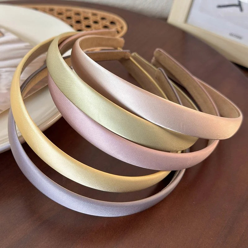 Retro Satin Solid Color Headband – Chic & Versatile Hair Accessory