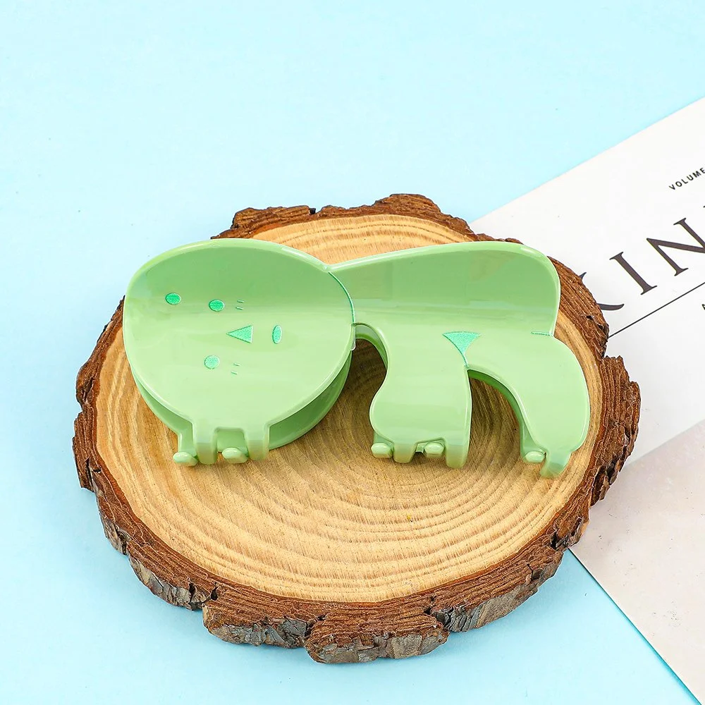Green Shark Clip Hair Clamp - Stylish & Durable Hair Accessory for a Sweet Look