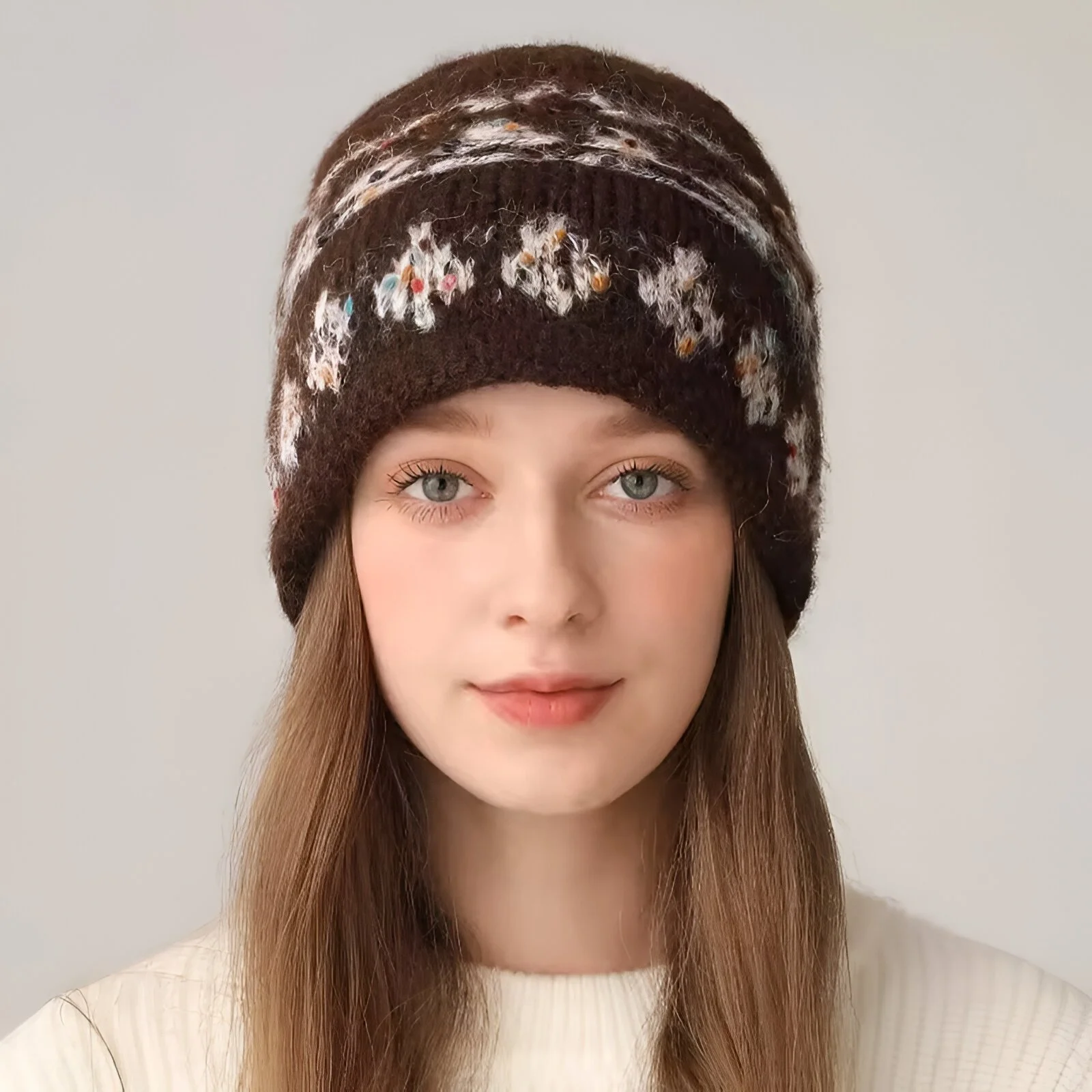 Women's Fair Isle Wool-Blend Retro Knit Beanie with Ear-Covering Design