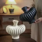 Premium Ceramic Wabi-Sabi Retro Vase for Flower Arrangements - Unique Home Ornament