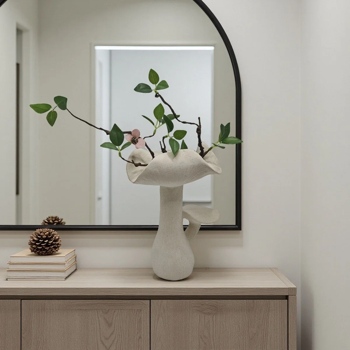 25cm Ceramic Mushroom Vase – Modern Whimsical Home Décor