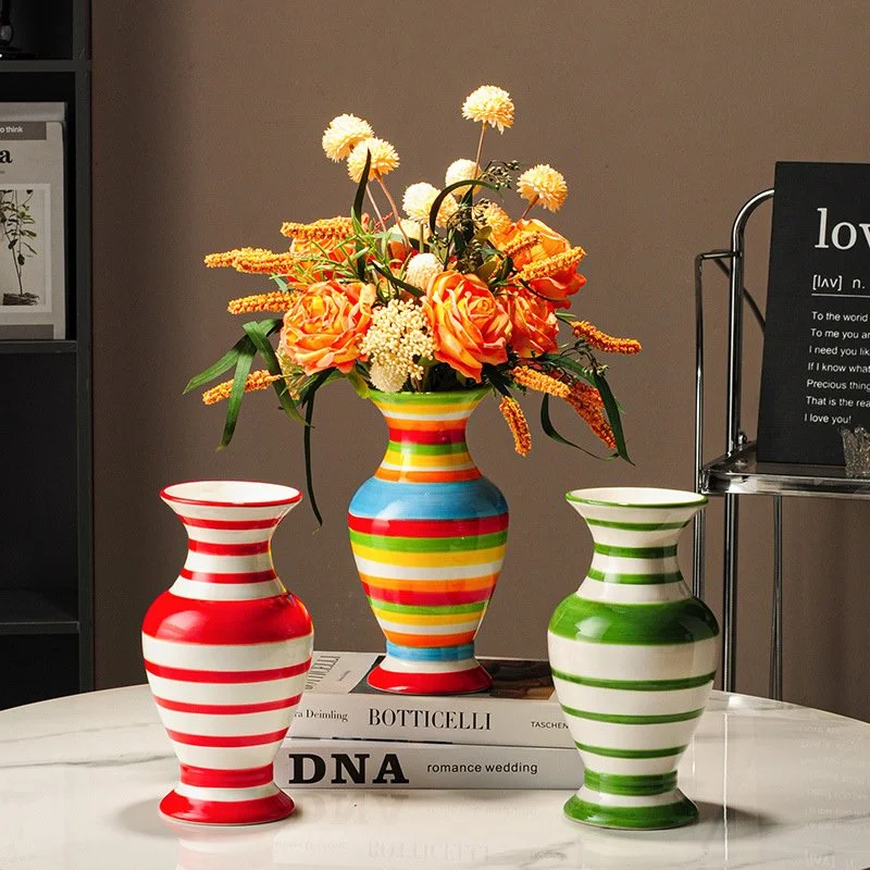 Ceramic Geometric Stripes Vase – Modern Flower Arrangement & Home Decor