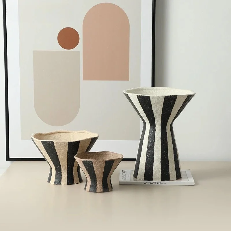 Geometric Striped Ceramic Vase - Stylish Desktop Flowerpot and Storage Container