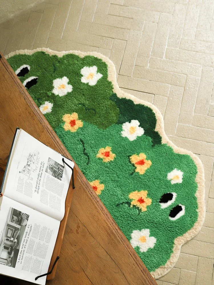 Soft Half Round Tufted Flower Carpet with Non-Slip Silicone Backing