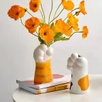 Cat's Claw Shape Resin Vase