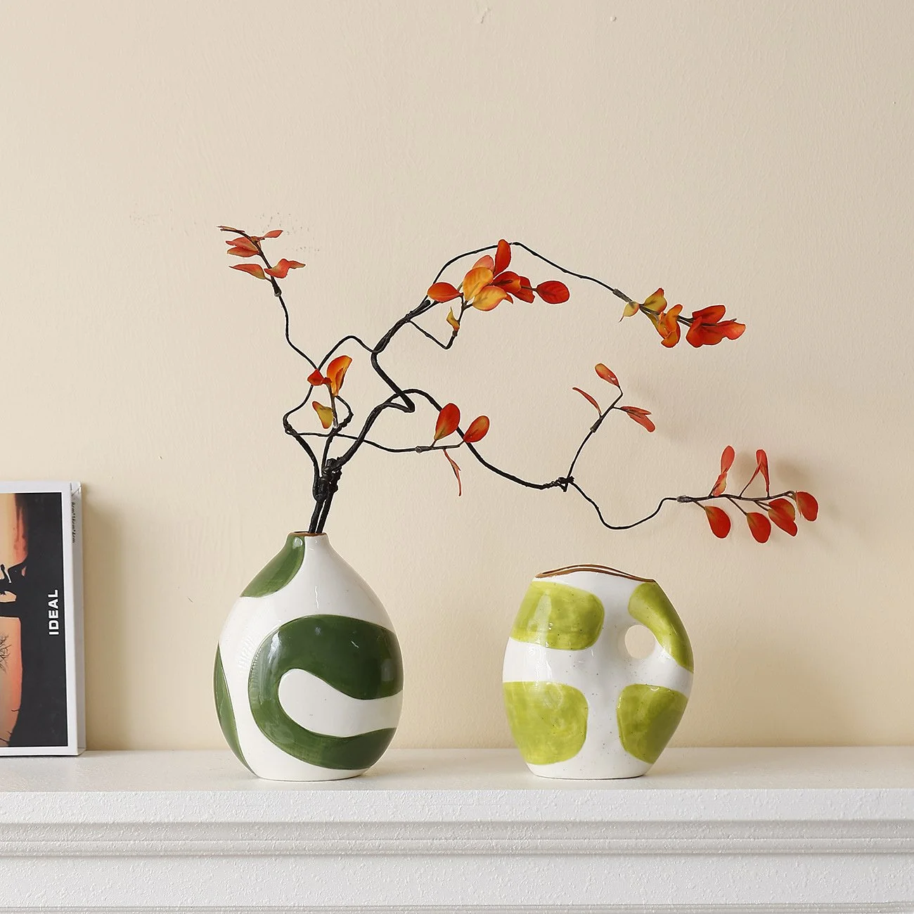 Modern Green Cartoon Ceramic Vase with Geometric Pattern