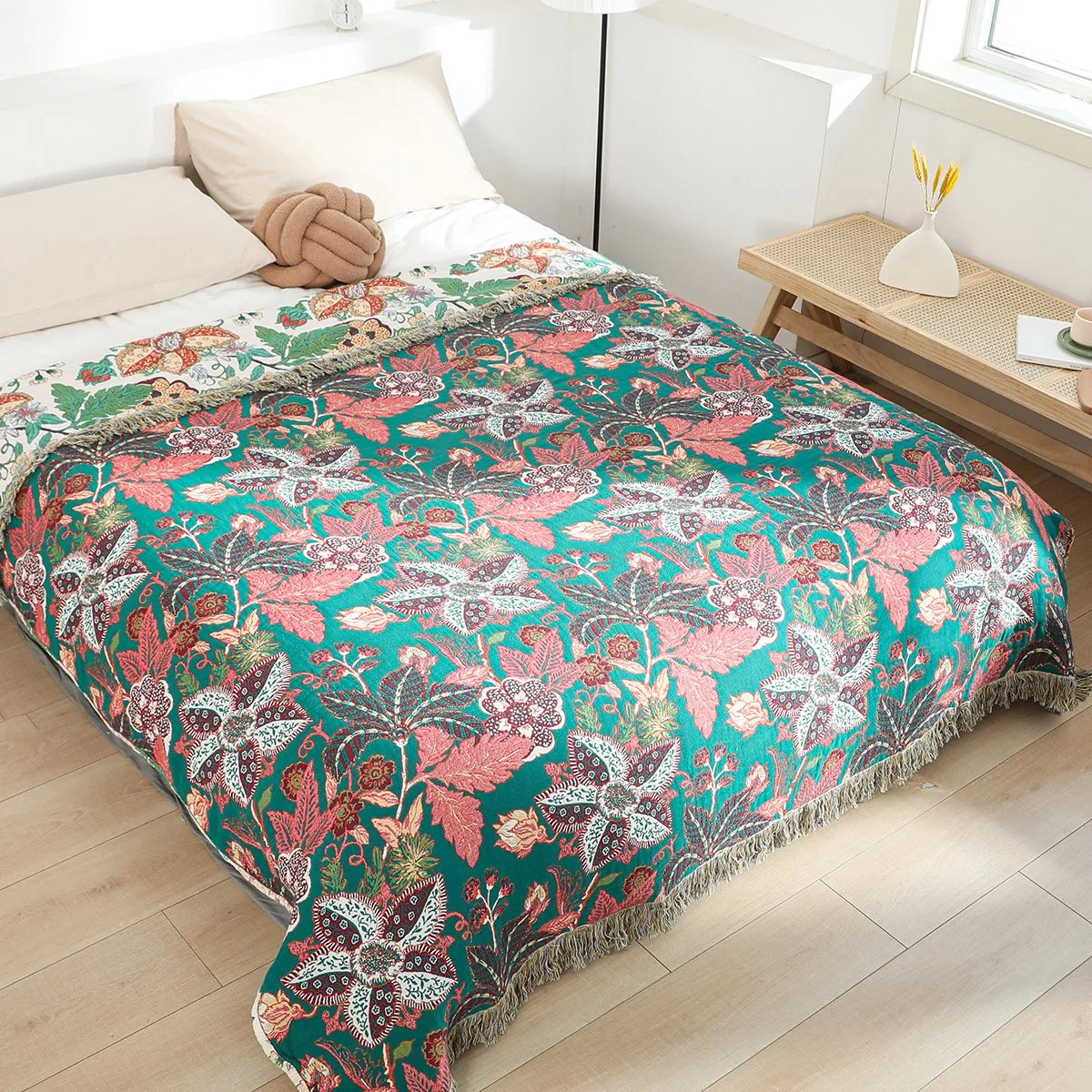 Floral Towel Blanket with Tassels – Soft Organic Cotton Sofa Cover