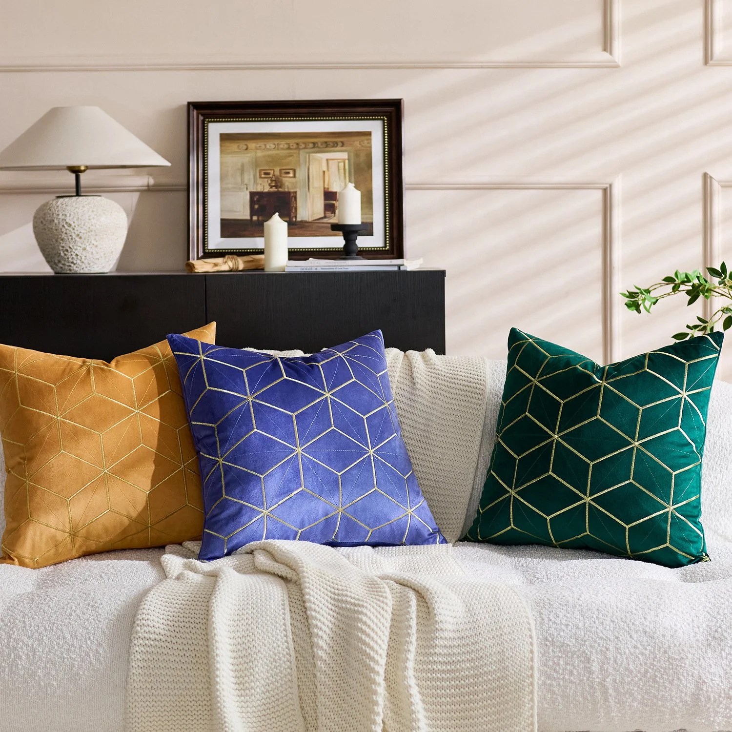1 Piece Velvet Geometric Throw Pillow Cover 18 x 18 Inch with Gold Embroidery