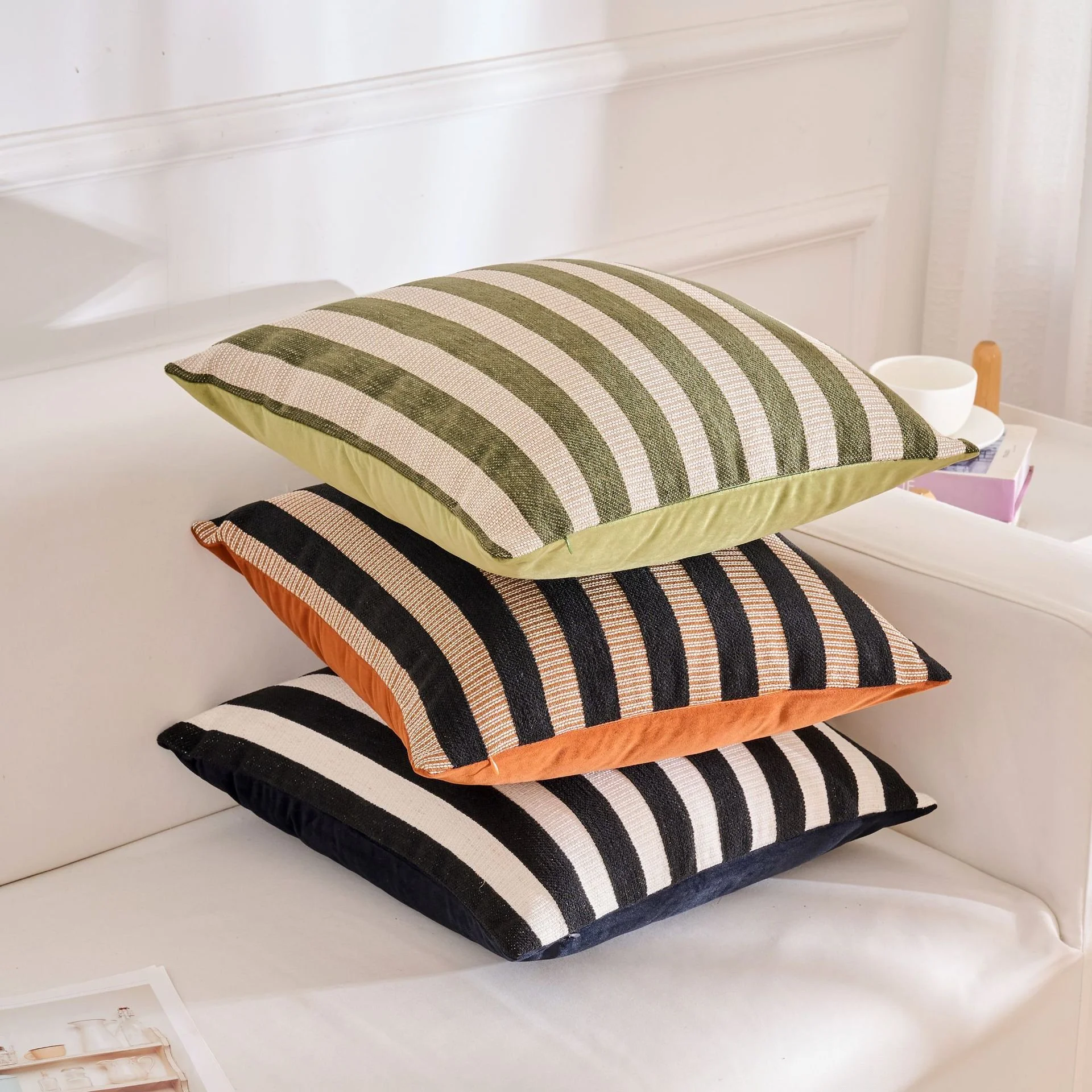 Nordic Snowy Striped Chenille Pillow Cover - Thickened Wear-Resistant Cushion for Sofa