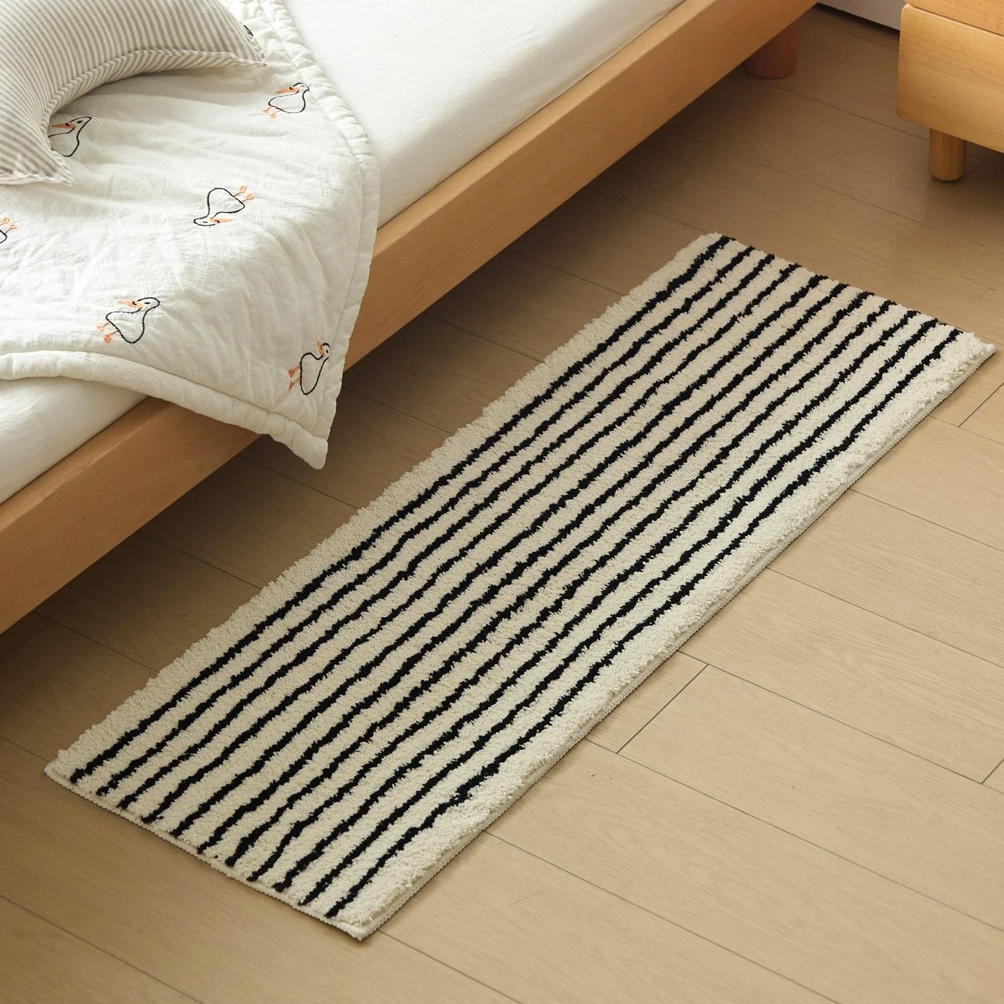 Soft Geometric Tufted Runner Rug with Non-Slip Backing for Bedroom & Bathroom