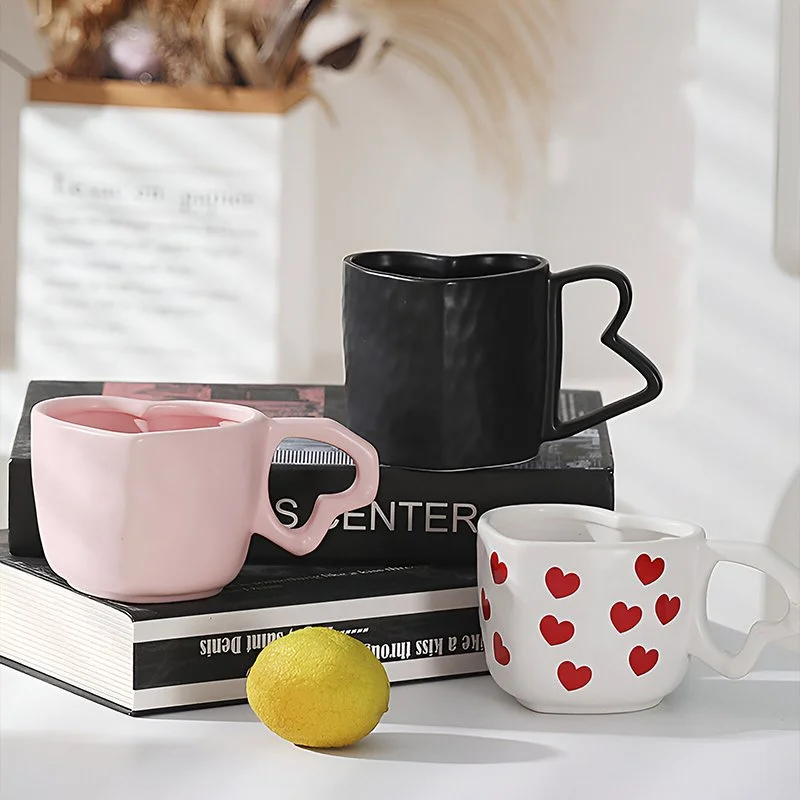 Heart-Shaped European Ceramic Coffee Mug 10 oz Elegant Tea & Latte Cup
