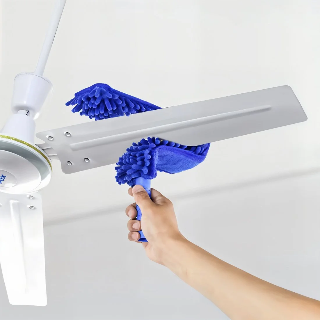 Microfiber Ceiling Fan Duster with Flexible Head