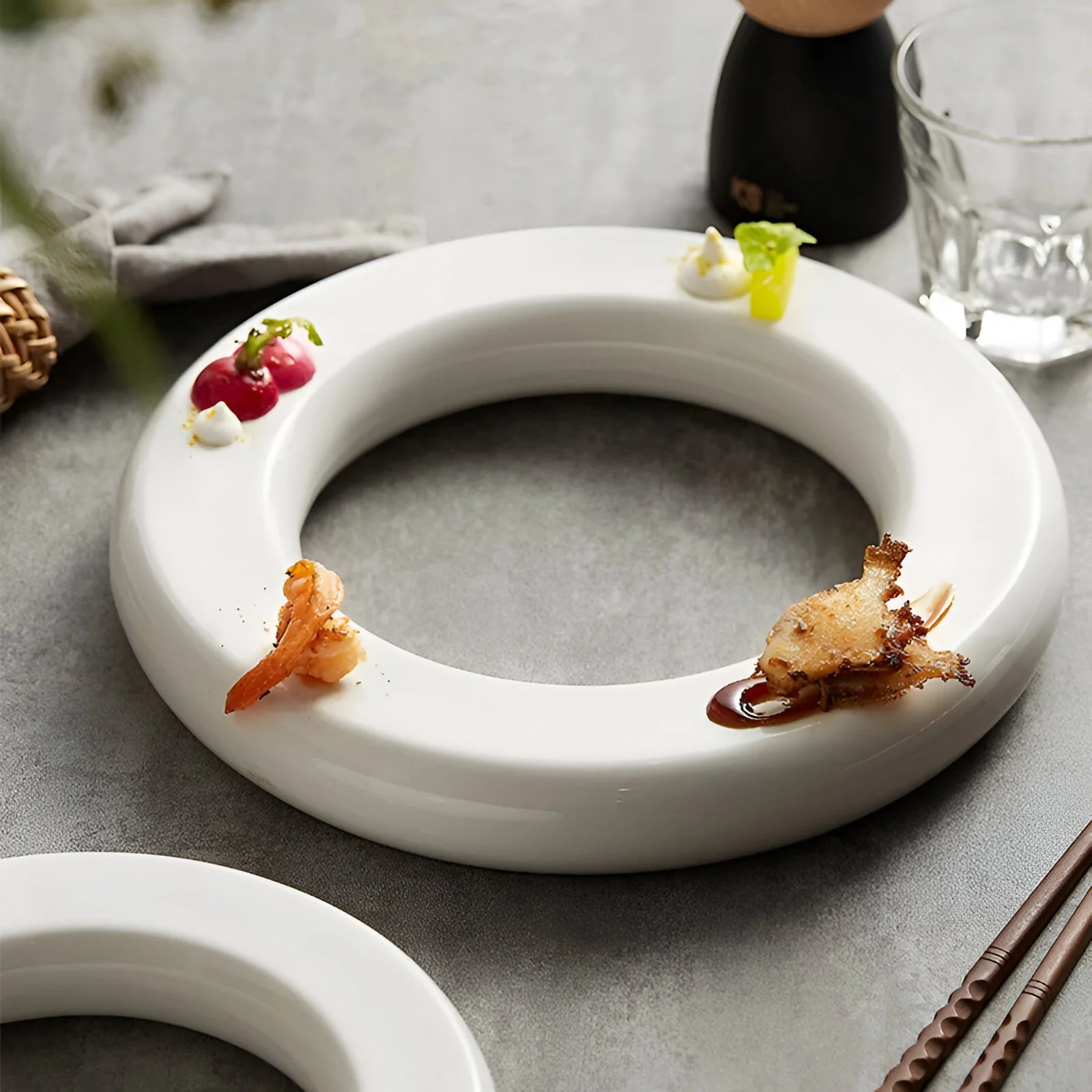 Minimal White Round Ceramic Plate for Sushi & Elegant Dining
