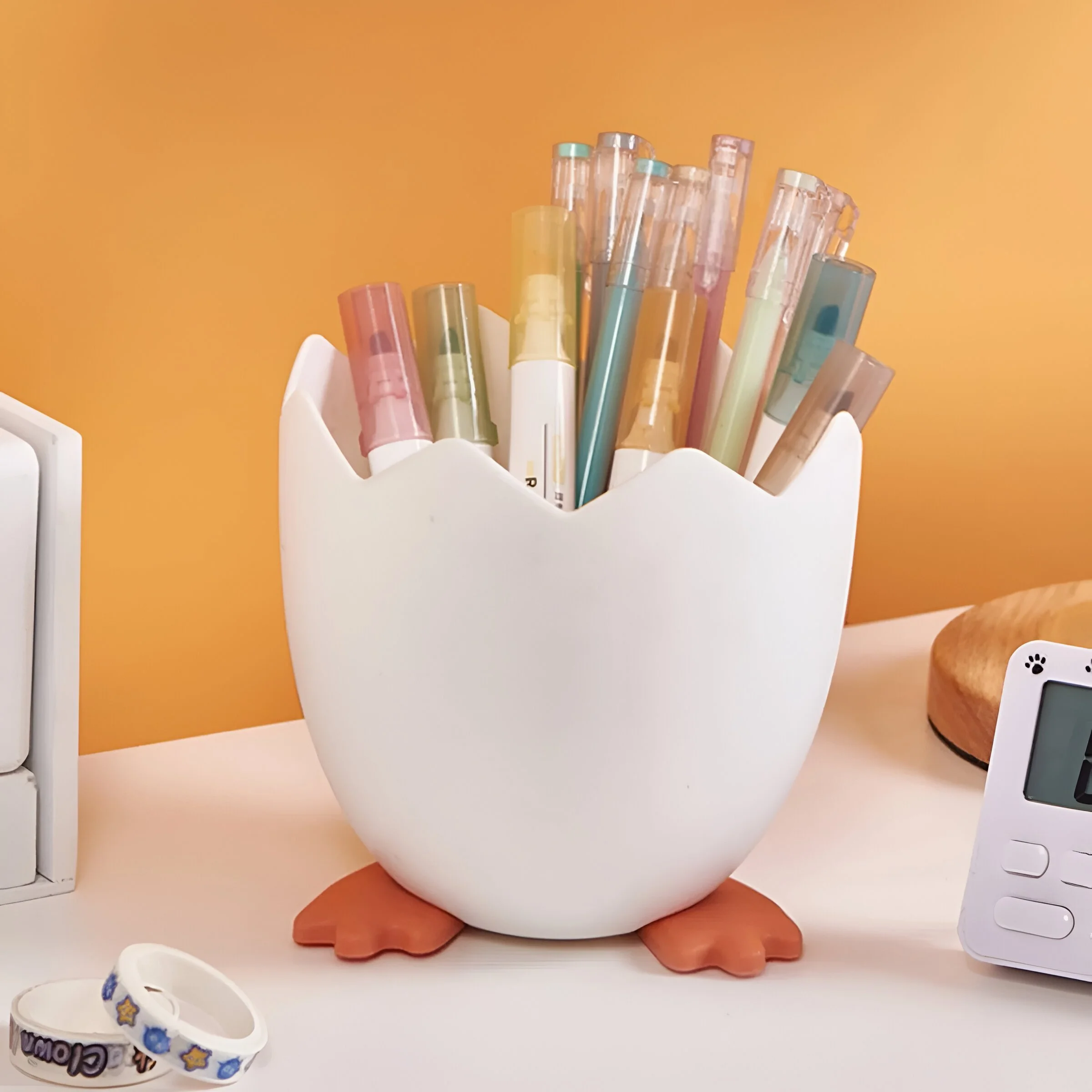 Eggshell Pen Holder with Cute Chick Feet Base