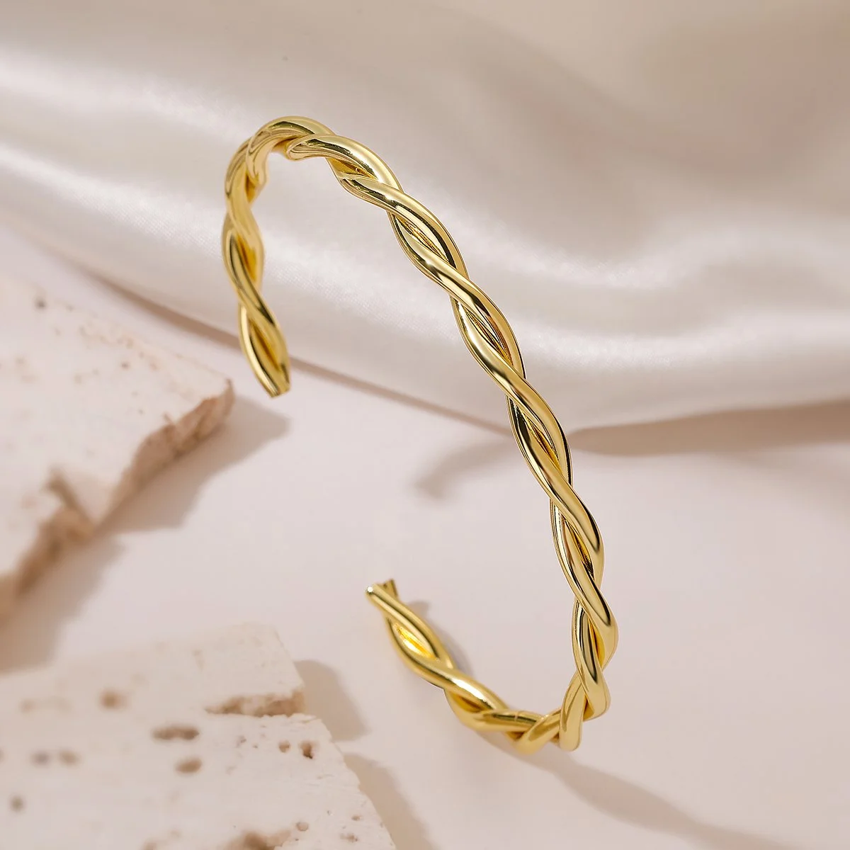 Elegant Gold-Plated Copper Cuff Bracelet – Trendy Party Bangle