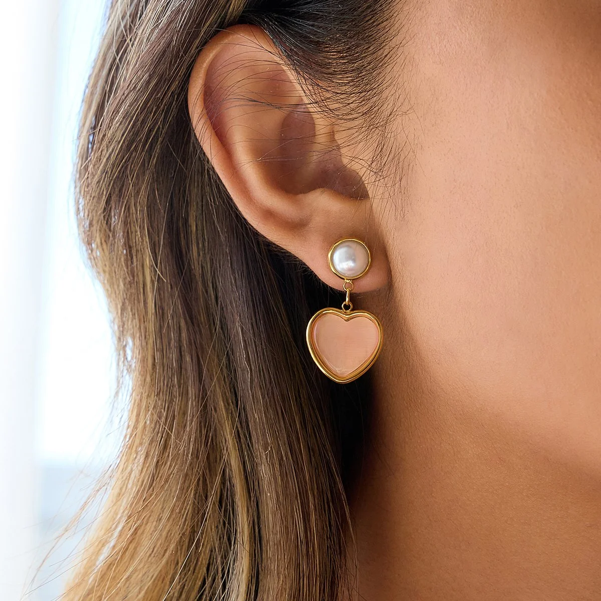 Sweet Pink Cat Eye Heart Stud Earrings with 18K Gold Plating