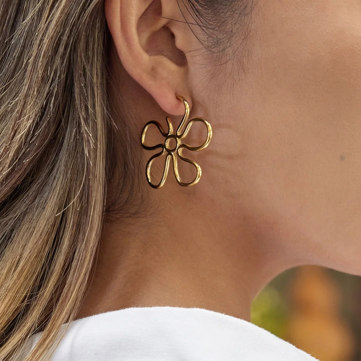 Classic Minimalist Flower Hollow Stud Earrings 18K Gold Plated