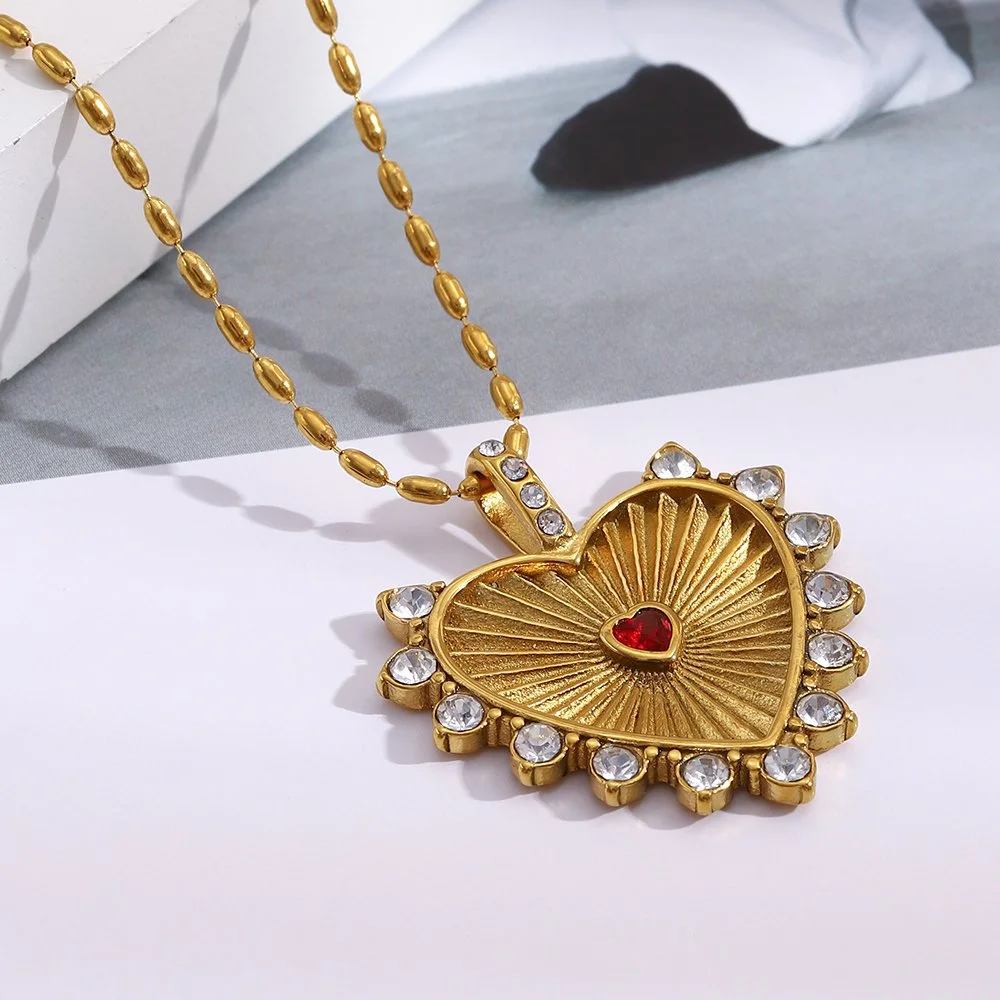 Elegant Red Heart Zircon Pendant Necklace Gold Plated Stainless Steel