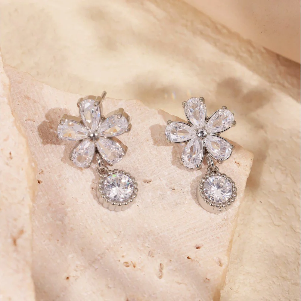 Elegant Gold-Plated Stainless Steel Flower Earrings with Sparkling Zircon