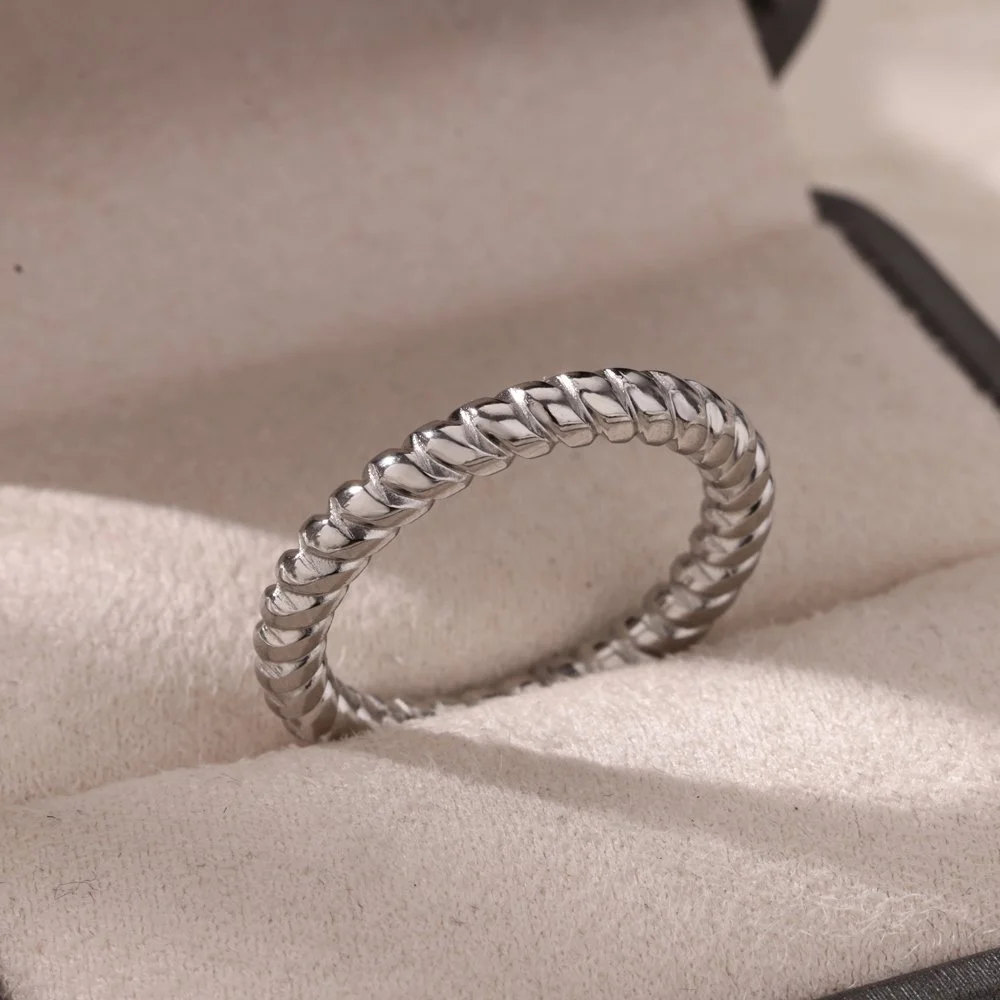 Thread Geometric Stainless Steel Ring for Women - Gold Color Wedding & Party Jewelry