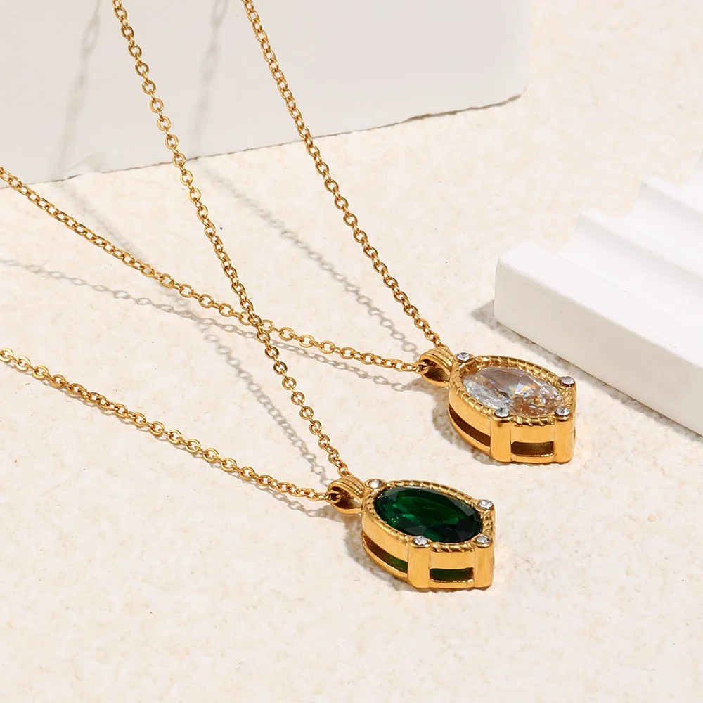 Gold Plated Round Zircon Pendant Necklace for Women