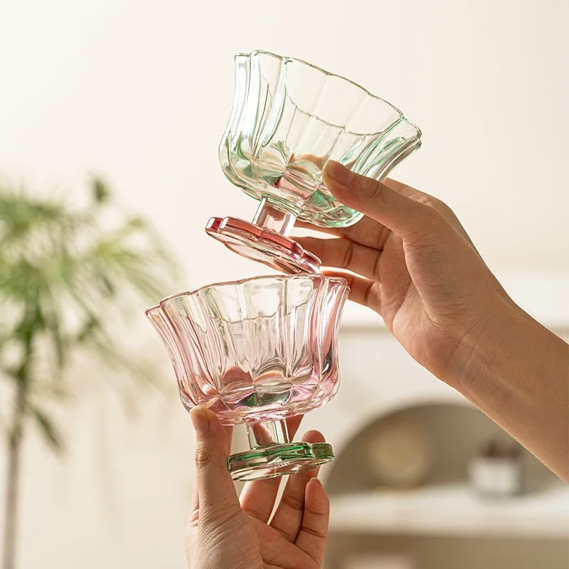 Elegant Petal Glass Cups for Drinks & Cocktails