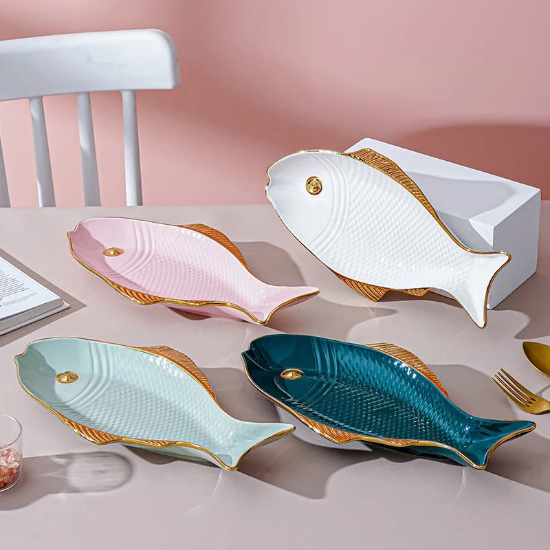 Ceramic Fish Plate Phnom Penh Green – Elegant Porcelain Fish-Shaped Serving Dish