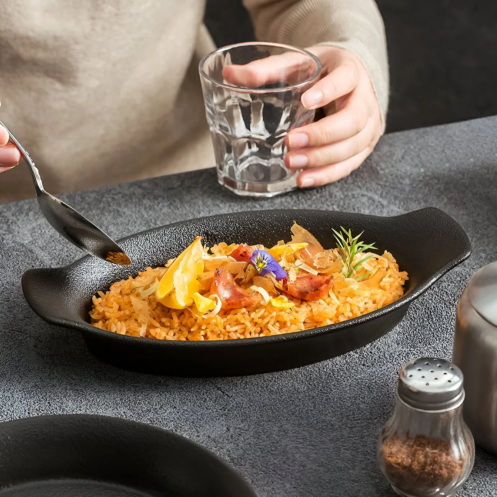 Creative Frosted Double Handle Ceramic Steak and Dessert Plate