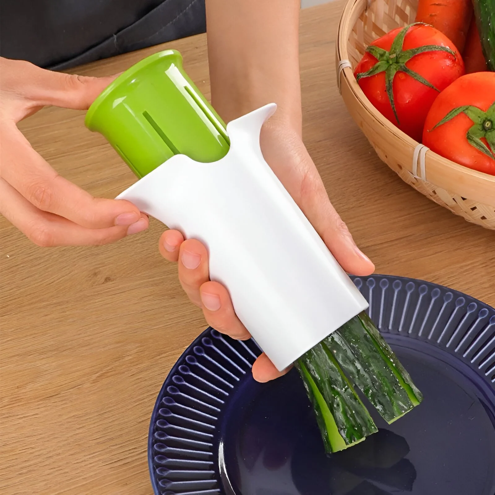 Manual Cucumber Carrot Slicer Vegetable Spiral Blade Cutter