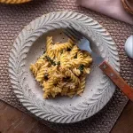 Luxury Embossed Ceramic Leaf Plate for Elegant Dining