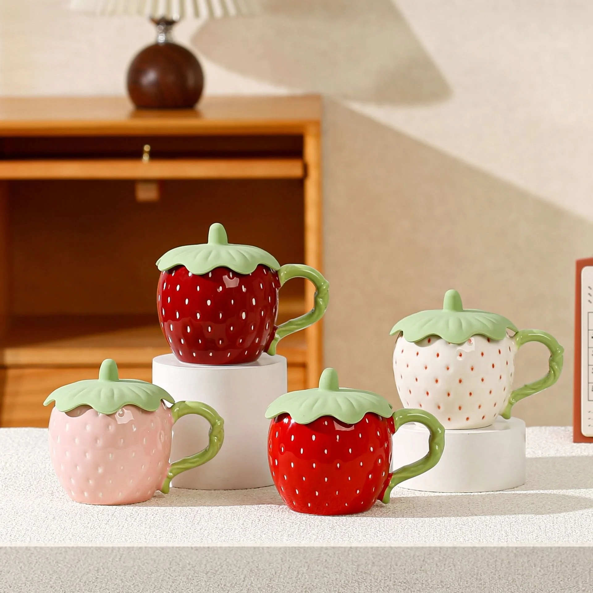 Strawberry Ceramic Mug with Lid Cute Coffee Cup for Home & Office
